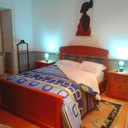 6 Bedrooms House With Shared Pool Enclosed Garden And Wifi At Lisbon
